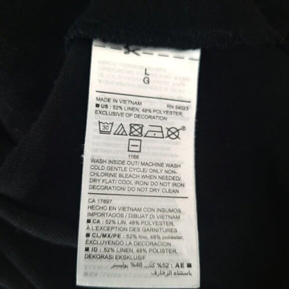 Old Navy Black Floral Embroidered Sleeveless Top - Picture 7 of 7